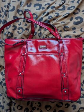 Nine&co Red Patent Tote with Front Slip Pocket and Double Straps